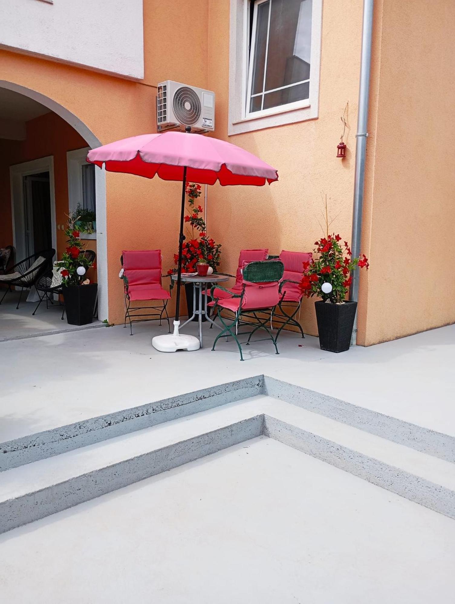 Apartmani Joja Biograd Na Moru Extérieur photo