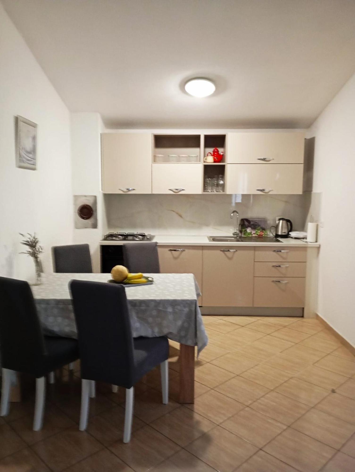 Apartmani Joja Biograd Na Moru Extérieur photo
