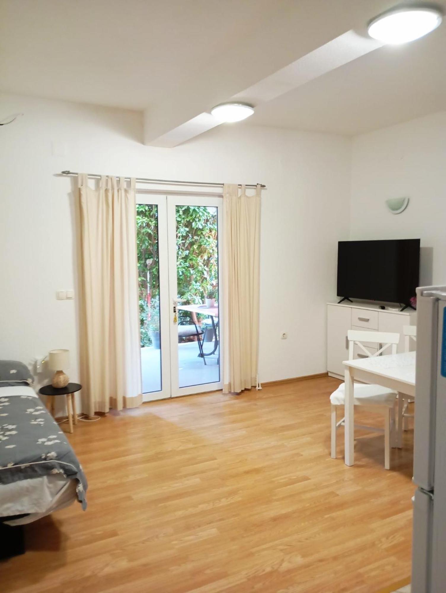 Apartmani Joja Biograd Na Moru Extérieur photo